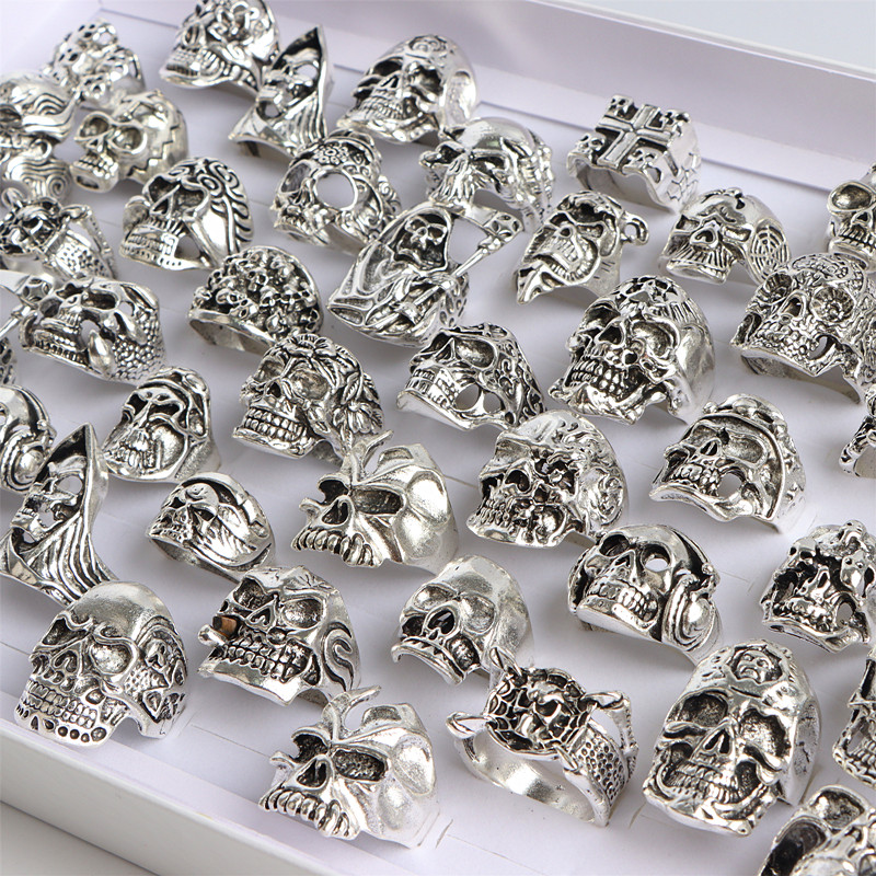 Gothic Skull Ring - Seton-Bagues gothiques en métal plaqué argent