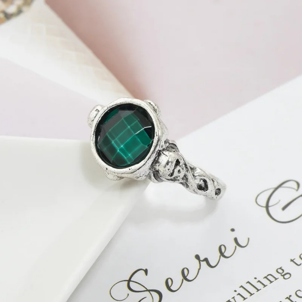 Nouvelle Niche Vintage classiq - Gothic Skull Ring avis et prix