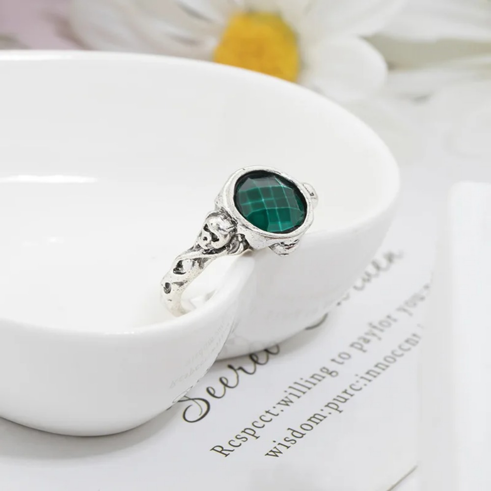 Nouvelle Niche Vintage classiq - Gothic Skull Ring avis et prix